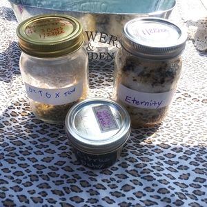 Soaks ,scrubs,and teas